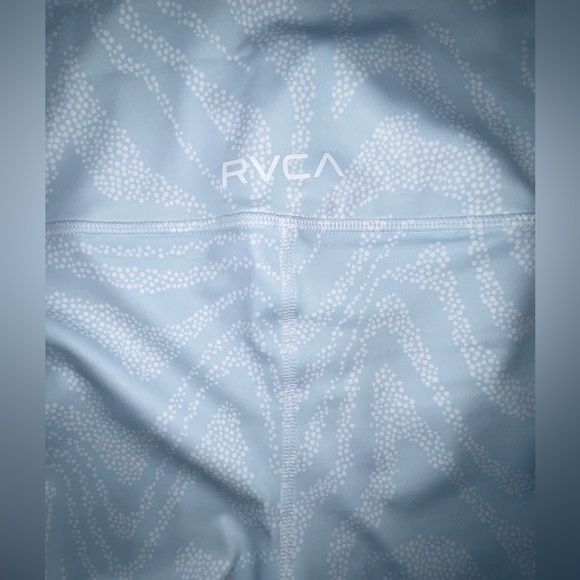 RVCA Workout Set - Picture 4 of 8